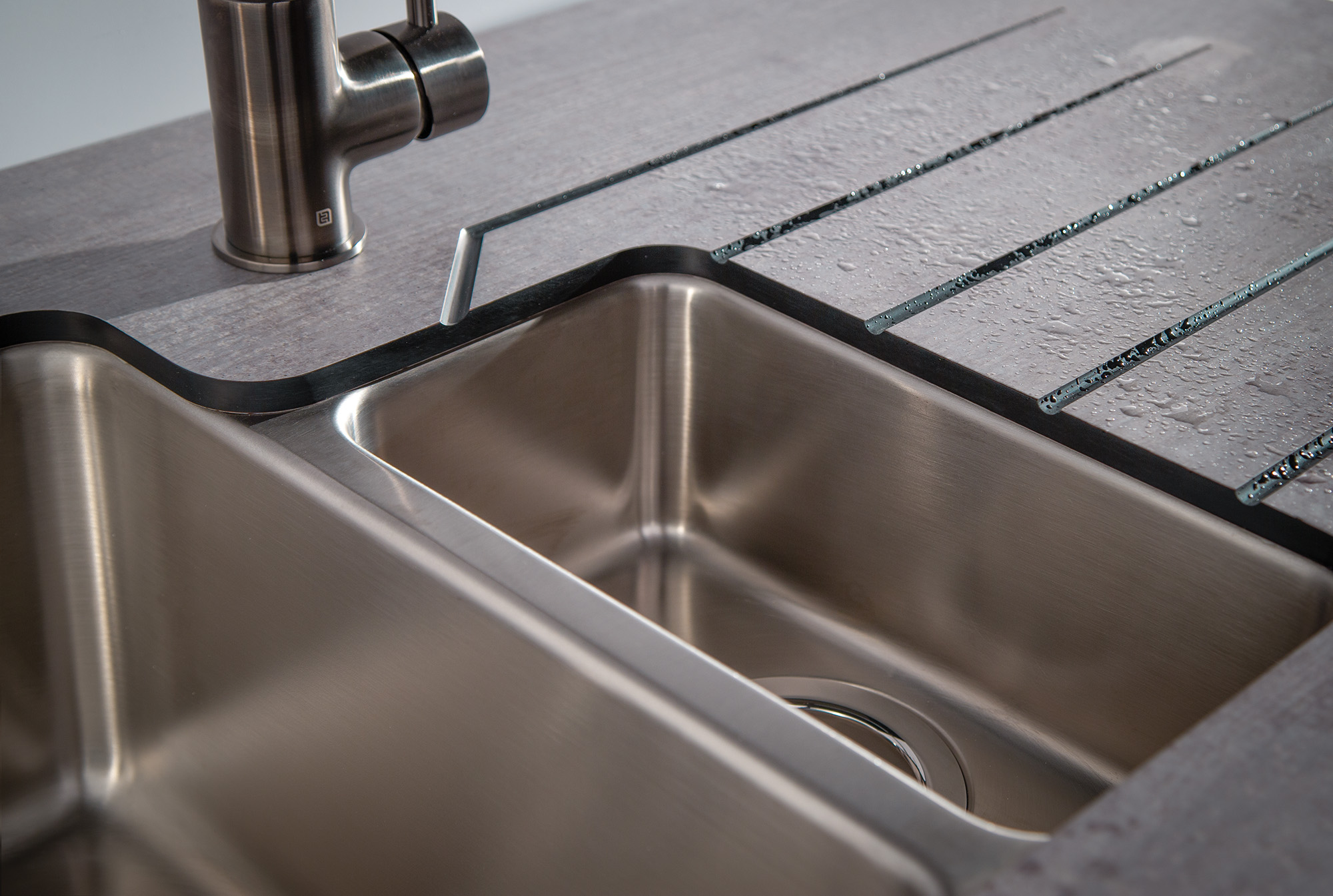 25mm steel internal radius sinks